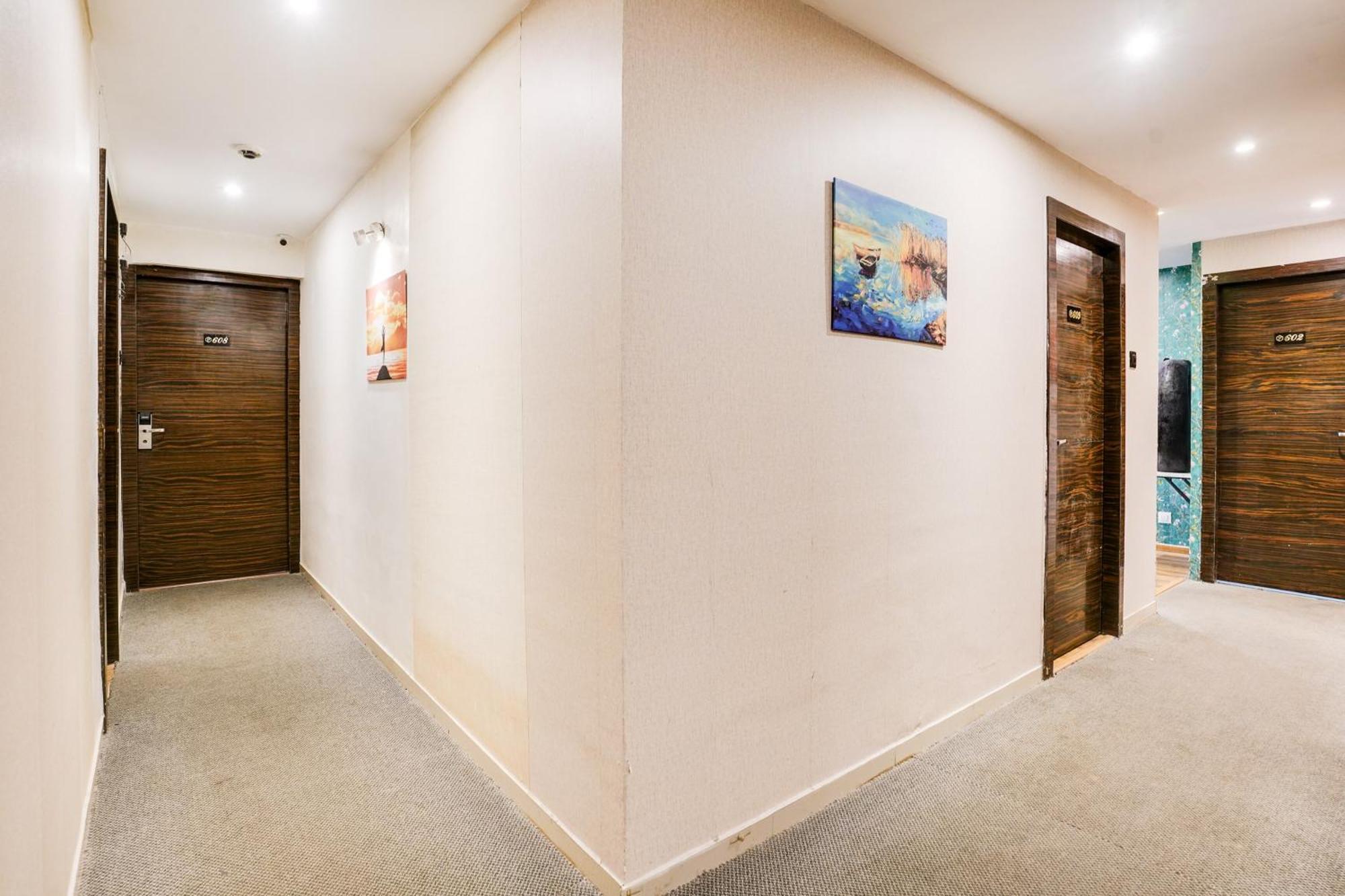 Super Collection O Andheri Near Western Express Highway Bombaim Exterior foto